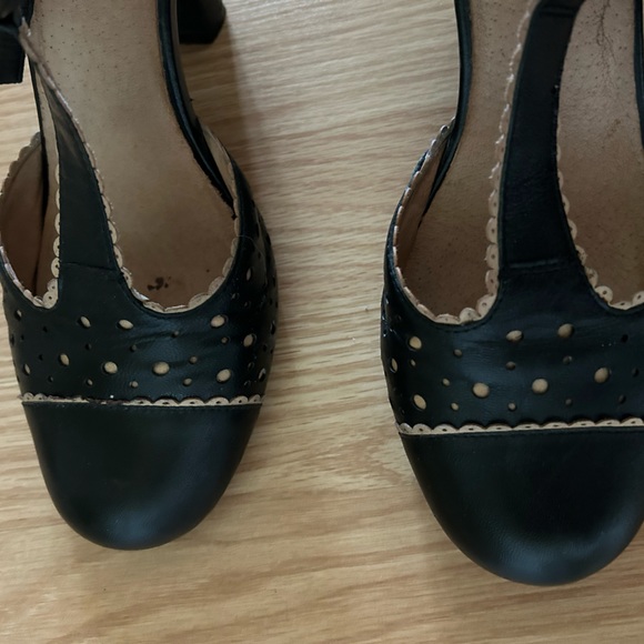 Miz Mooz leather 4” buckle heels - Picture 6 of 6